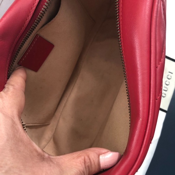 Gucci GG Marmont small matelasse shoulder bag - Picture 9 of 14